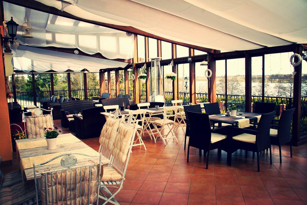 Hotel Mazurski Dworek Mikołajki Ngoại thất bức ảnh