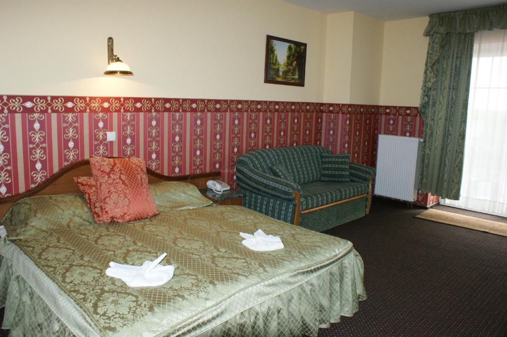 Hotel Mazurski Dworek Mikołajki Phòng bức ảnh