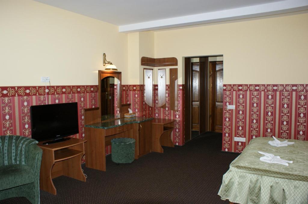Hotel Mazurski Dworek Mikołajki Phòng bức ảnh