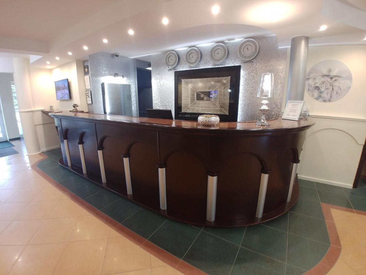 Hotel Mazurski Dworek Mikołajki Ngoại thất bức ảnh