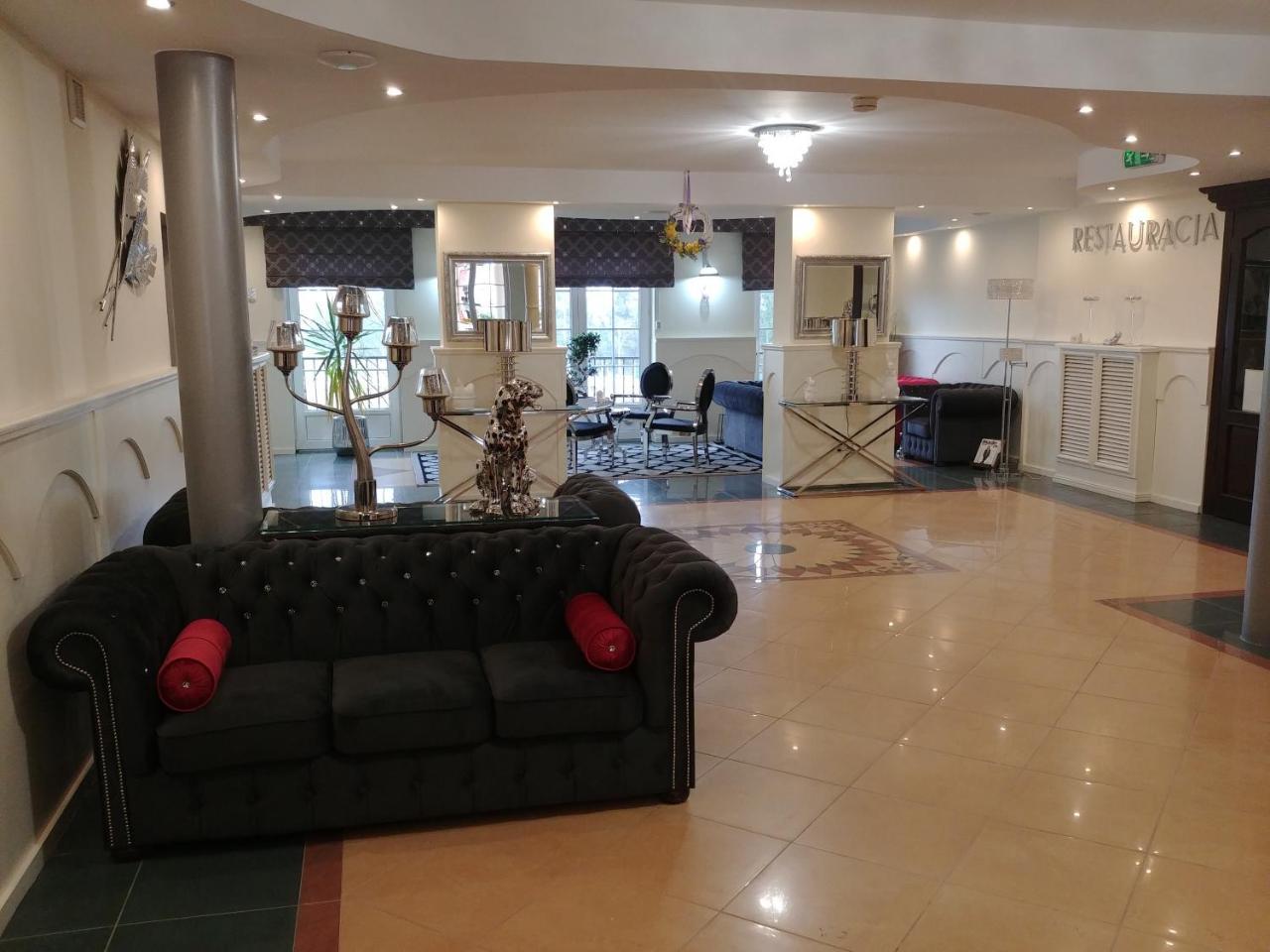 Hotel Mazurski Dworek Mikołajki Ngoại thất bức ảnh